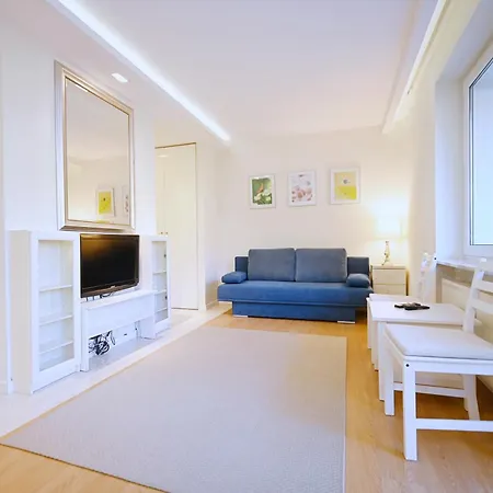 Apartment Jasny & Komfortowy Victus Z Balkonem By Renters