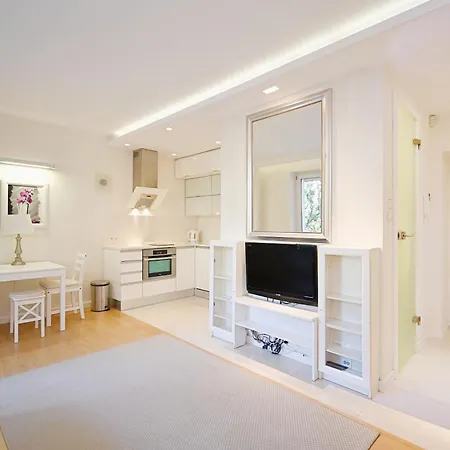Apartment Jasny & Komfortowy Victus Z Balkonem By Renters *
